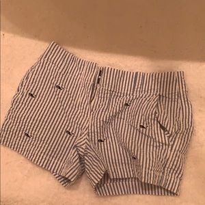 Vineyard Vines Short